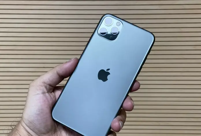 Ile razy przeciętny iPhone zostanie odsprzedany, zanim przejdzie na emeryturę