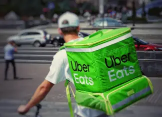 Jak zarobić 1000 dolarów tygodniowo z Uber Eats: Moja historia