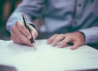 Jak dodać znak wodny do Dokumentów Google